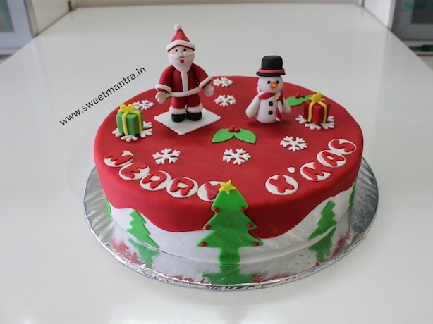 Christmas theme cake in Pune