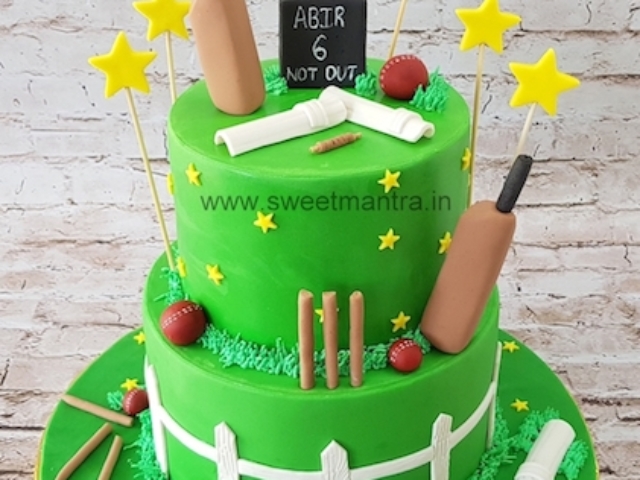 Cricket theme customized 2 layer fondant cake in Pune