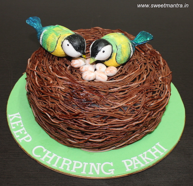 Valentine, Love birds nest shaped 3D cake for anniversary in Pune