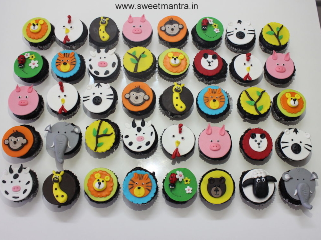Jungle Animals theme cupcakes for kids birthday in Pune