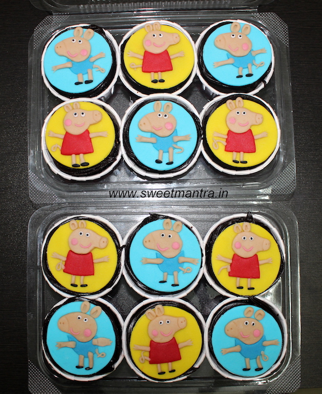Peppa pig theme cupcakes for girls birthday in Pune