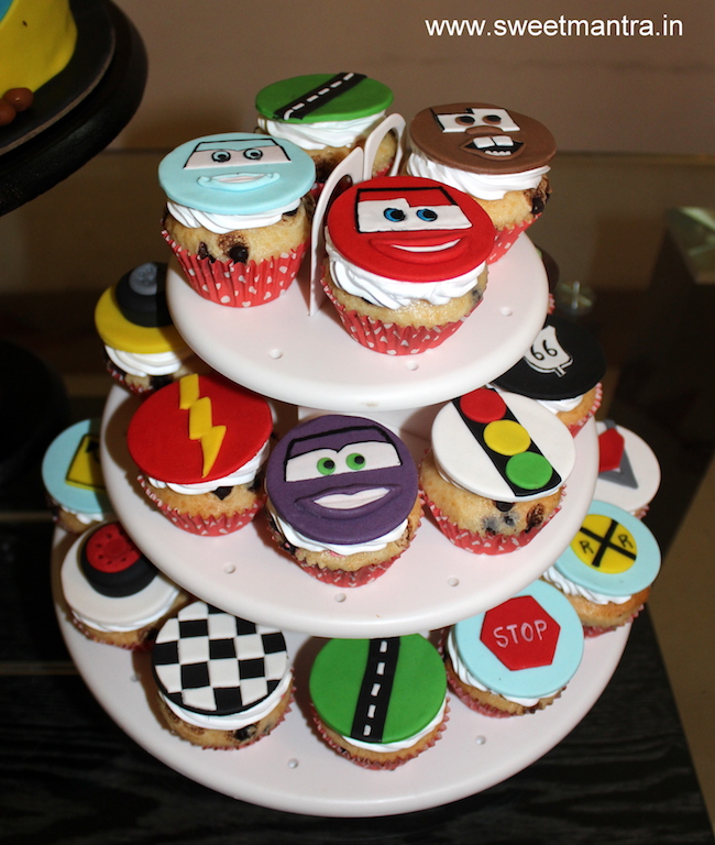 Mcqueen Cars theme cupcakes for kids birthday in Pune