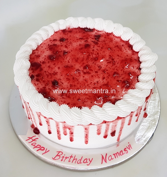 Homemade, eggless Strawberry fresh cream cake in Pune