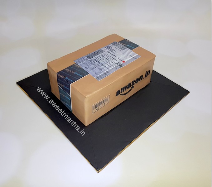 Amazon parcel box shaped 3D cake for shopoholic girls birthday in Pune