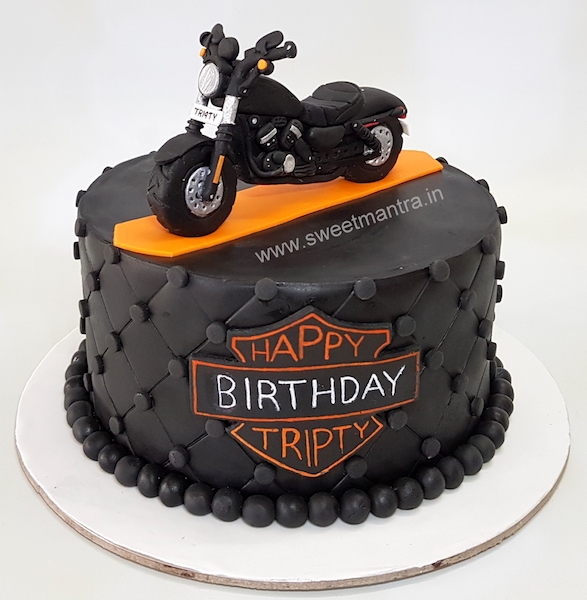 Harley Davidson bike theme cake in Pune