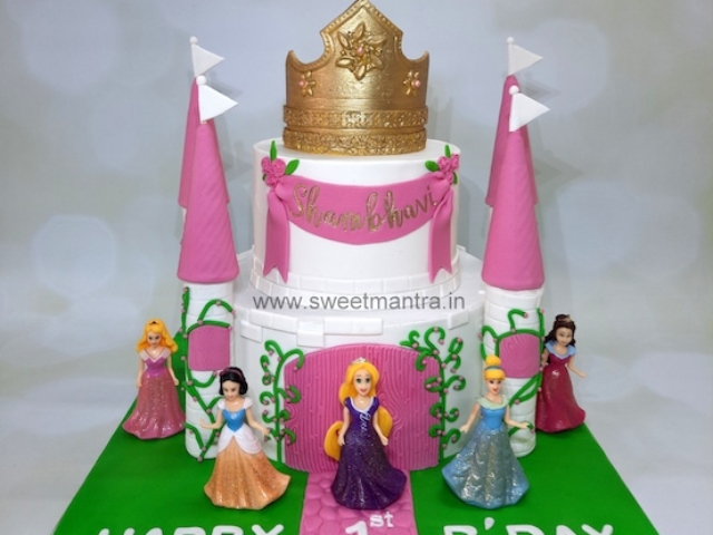 Princess castle cake for girls 1st birthday