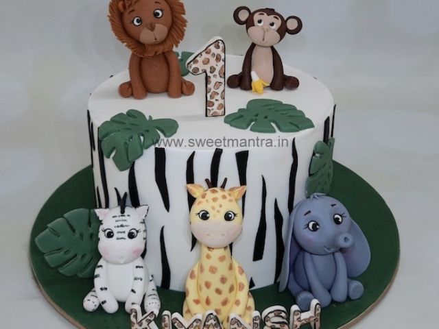 Jungle theme cake for boys 1st birthday in Pune