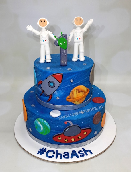 Space theme cake for twin's 1st birthday