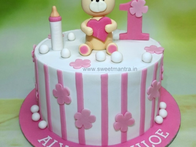 1st Birthday custom cake
