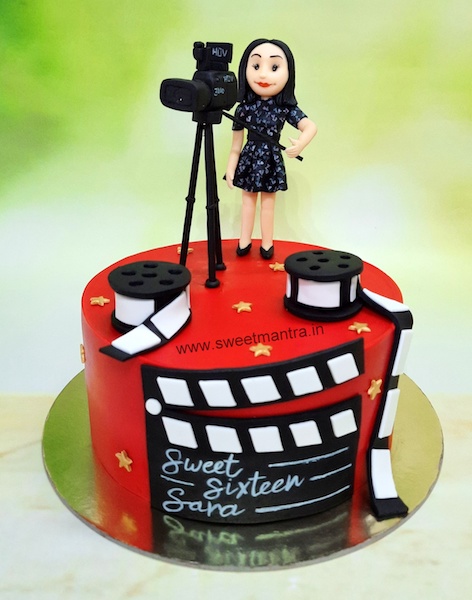 Cake for a Movie director