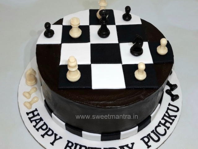 Chess lover cake