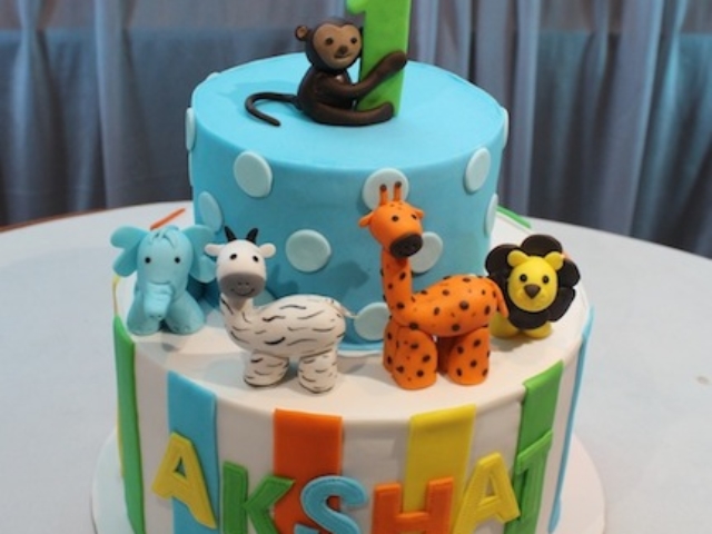 Animals 1st birthday cake