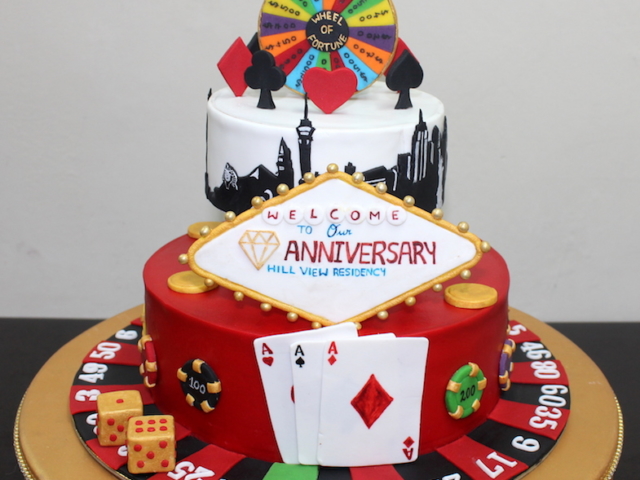 Designer 2 tier cake for Anniversary