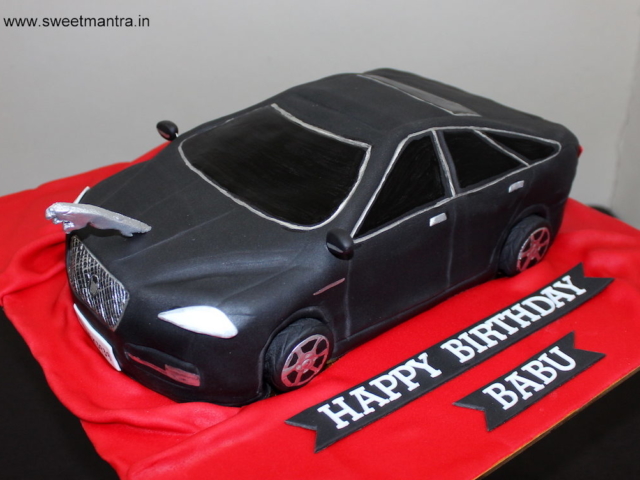 Luxury car shape cake
