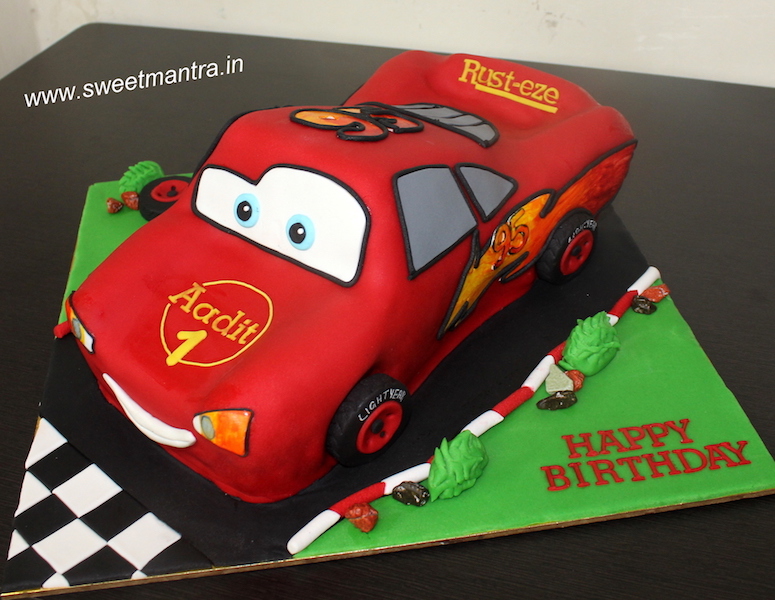 1st birthday car cake