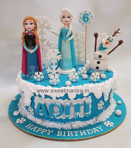 Frozen theme fondant cake