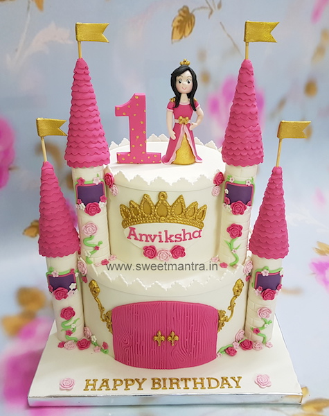 Princess Castle fondant cake