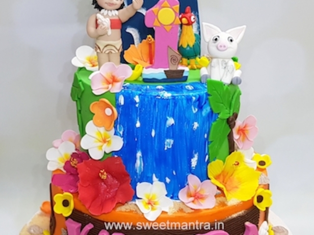 Moana 2 tier cake
