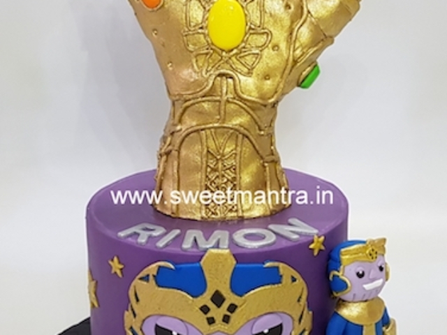 Thanos cake