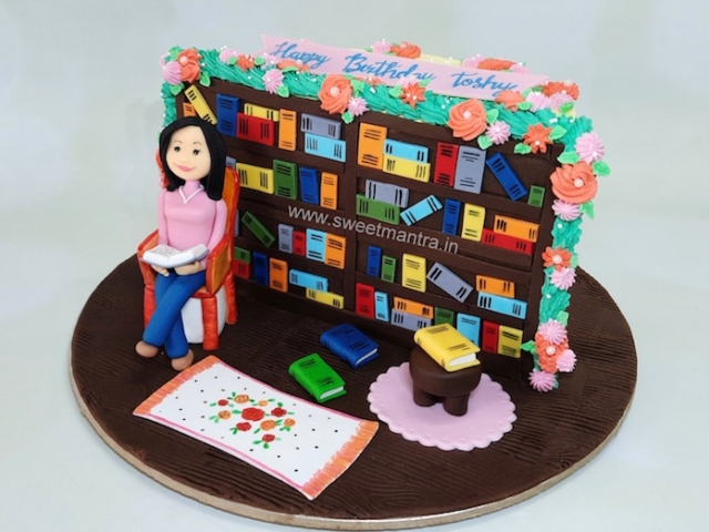 Cake for Book lover