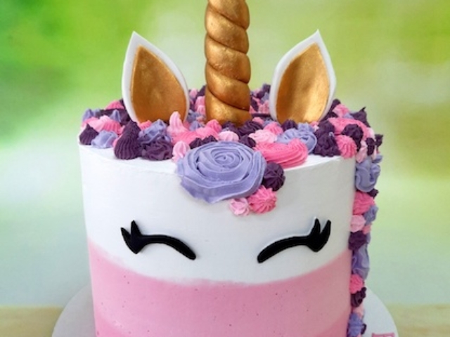 Unicorn theme cake in cream