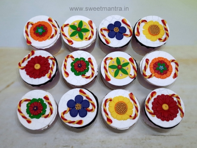 Rakhi cupcakes