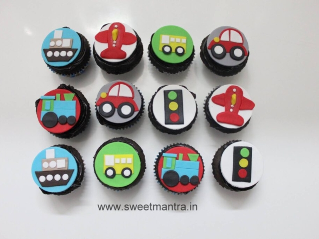Vehicle cupcakes