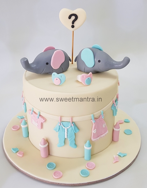 Baby Shower clothes cake