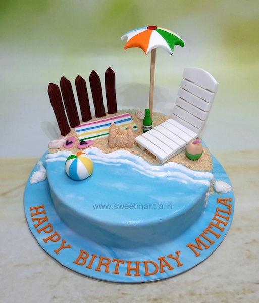 Beach lover cake