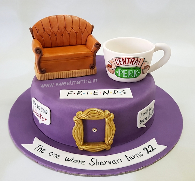 FRIENDS sofa cake