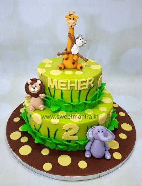 Jungle theme tier cake