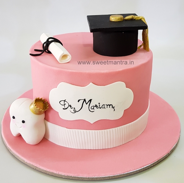 Medical Graduation design cake