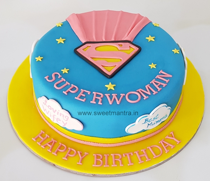 Superwoman cake