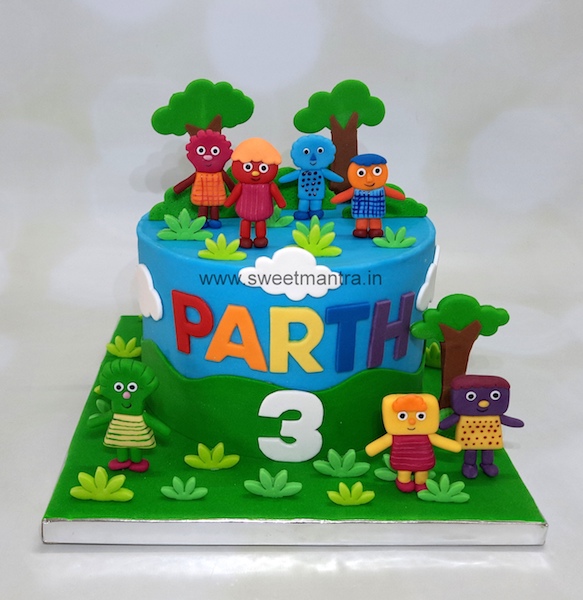 Noodle and Pals cake