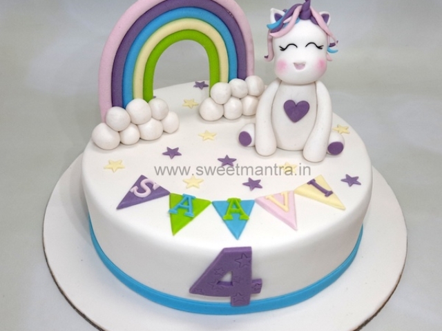 Pastel unicorn cake