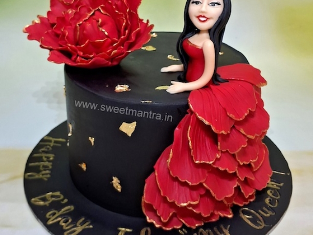Red dress cake for fiance