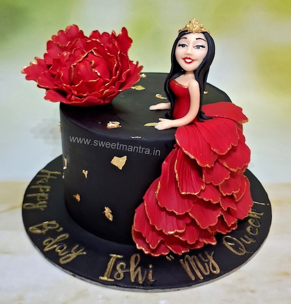 Red dress cake for fiance