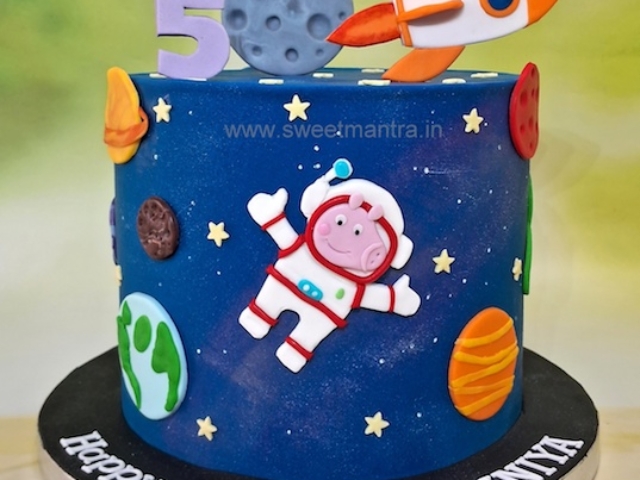 Space Rocket cake