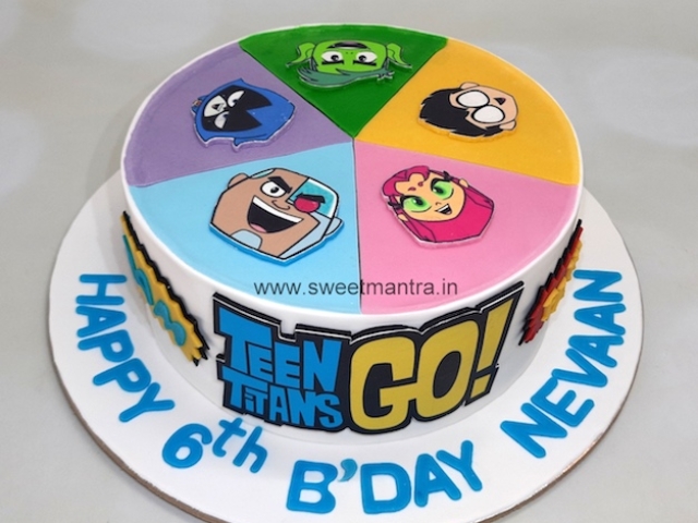Teen Titans cake