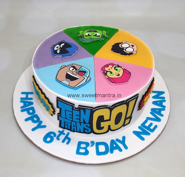 Teen Titans cake