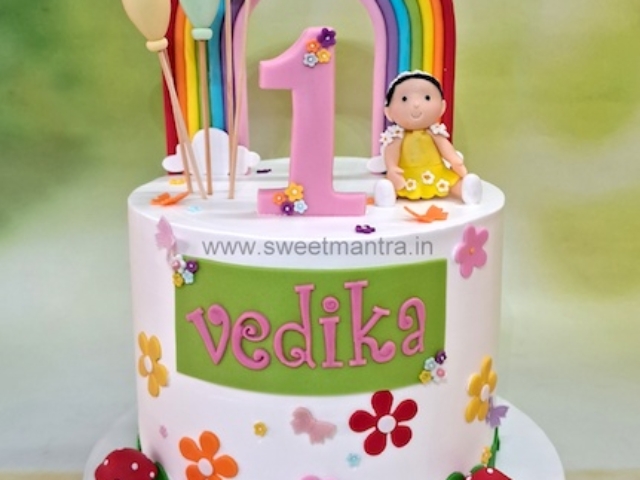 1st Birthday customized cake for girl